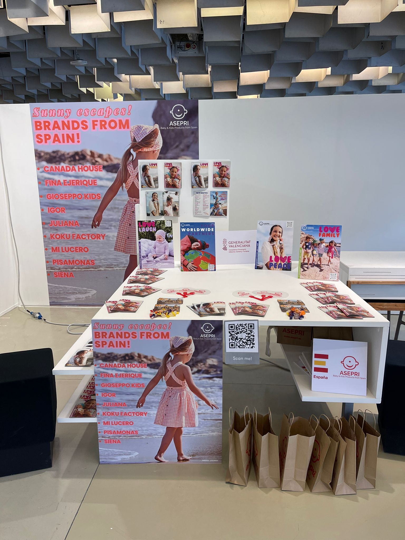 ASEPRI presenta en Pitti Bimbo su Book Digital “FAMILY” I Love You